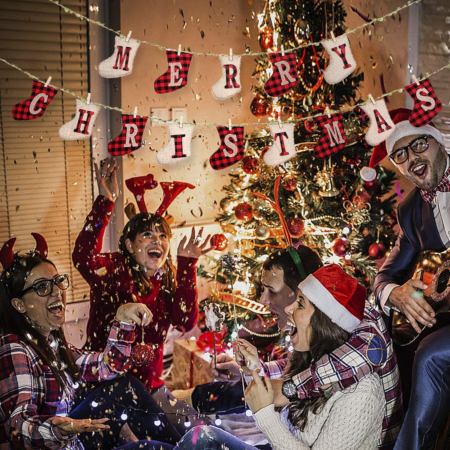 Merry Christmas Banners, Sock Shaped Burlap Banners, Red-White Plaid, 3 Meters (Length Only), 14 Pieces, Indoor/Outdoor, Christmas Party & Wall Decoration