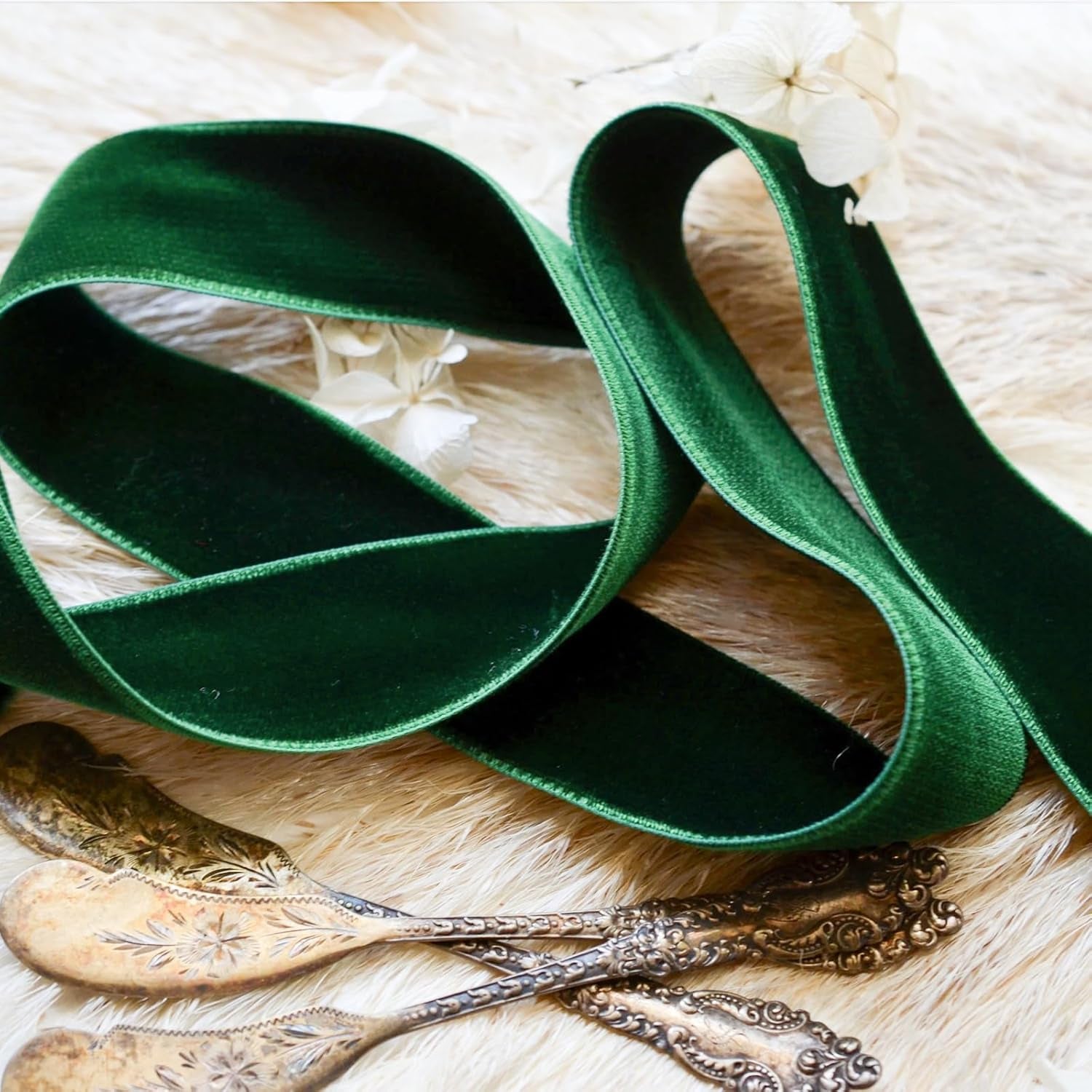 10Mm 25 Yards Velvet Ribbon Green for Christmas Crafts, Gift Packaging, Wedding Decor, Xmas Wrapping Decorations