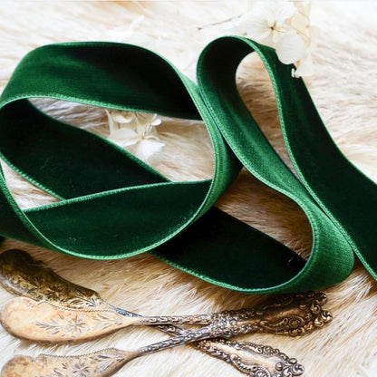 10Mm 25 Yards Velvet Ribbon Green for Christmas Crafts, Gift Packaging, Wedding Decor, Xmas Wrapping Decorations