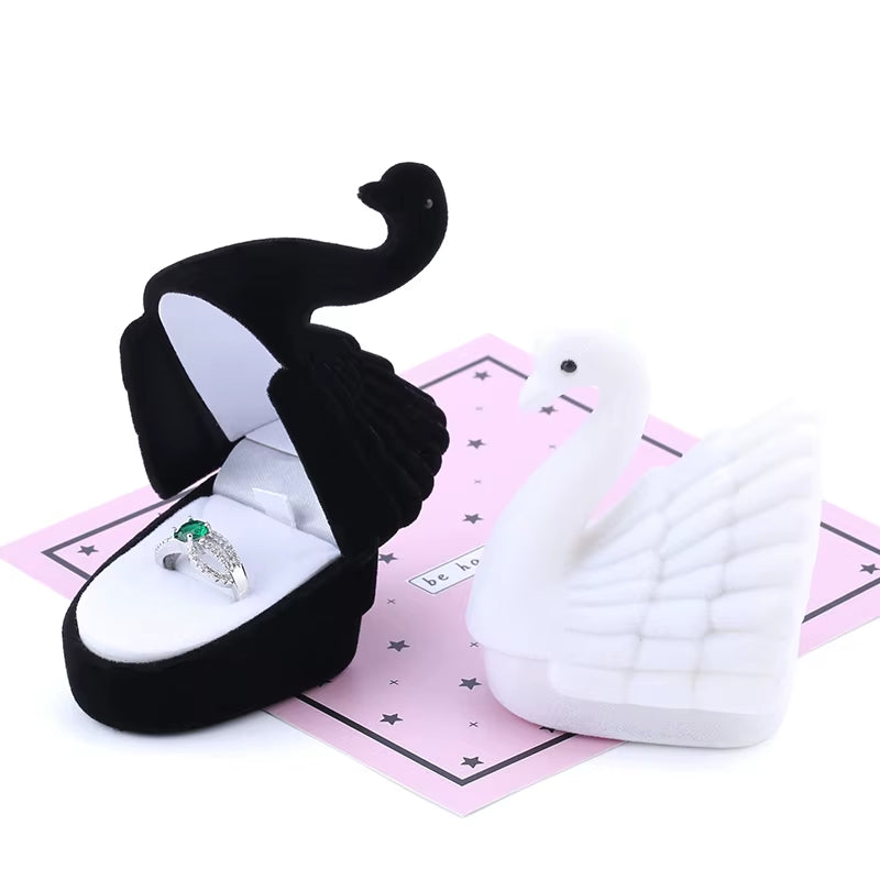 1Piece Lovely Swan Jewelry Box Velvet Wedding Ring Box Necklace Display Box Swan Gift Box Container Case for Jewelry Packaging