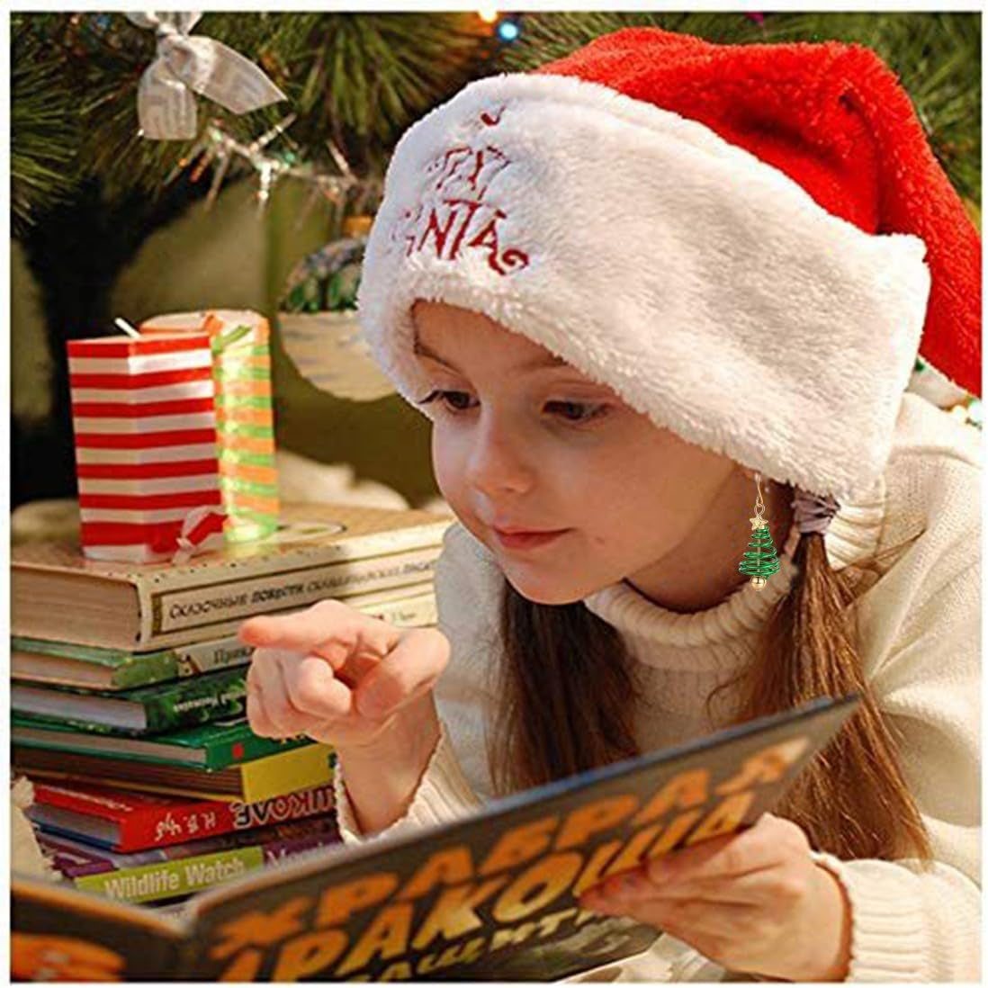 Xmas Jewellery Presents for Girls, Cute Christmas Jewellery Box, Christmas Tree Earrings for Women,Green & Gold